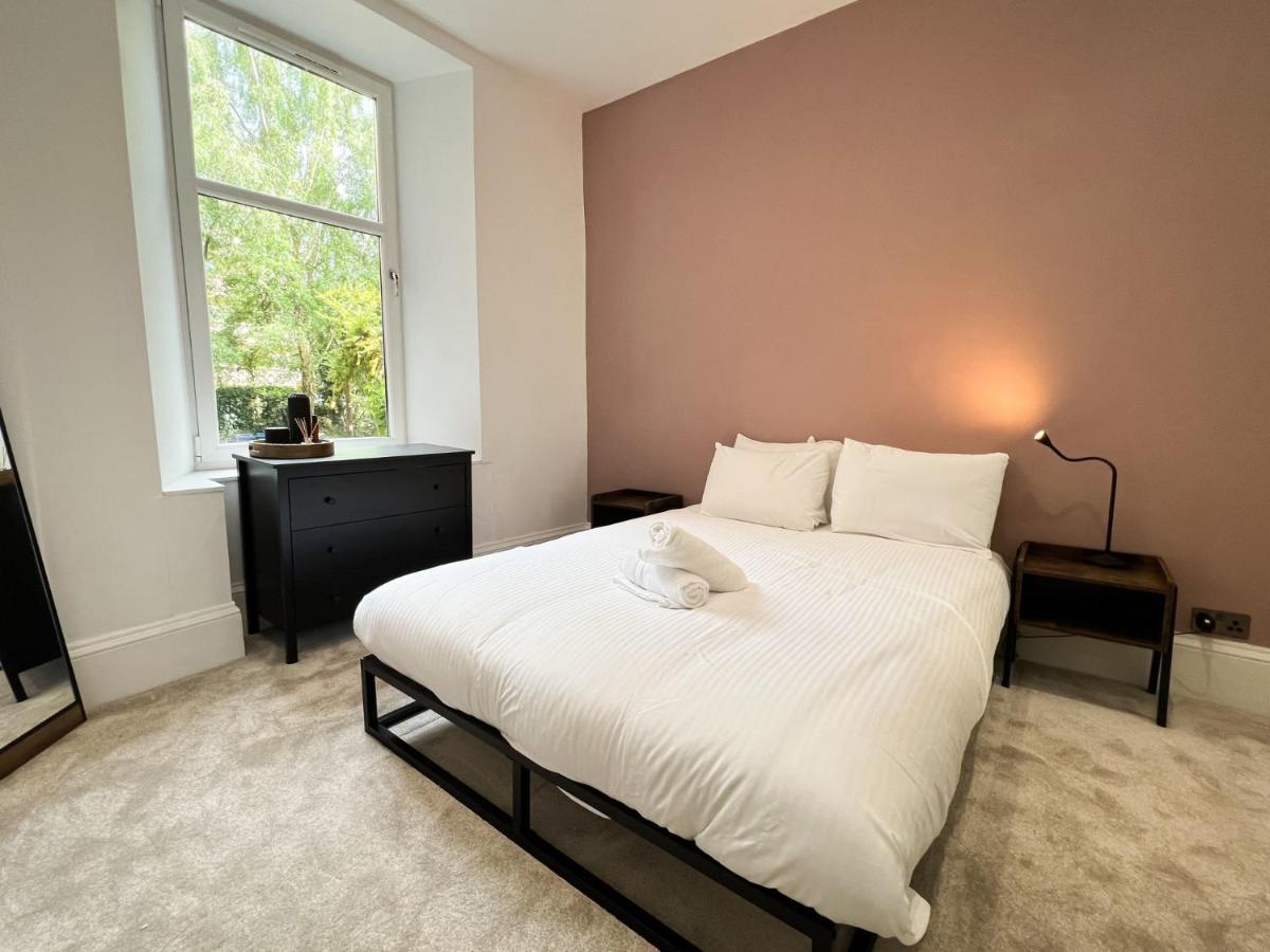 グラスゴーModern 1Br West End Flatアパートメント エクステリア 写真