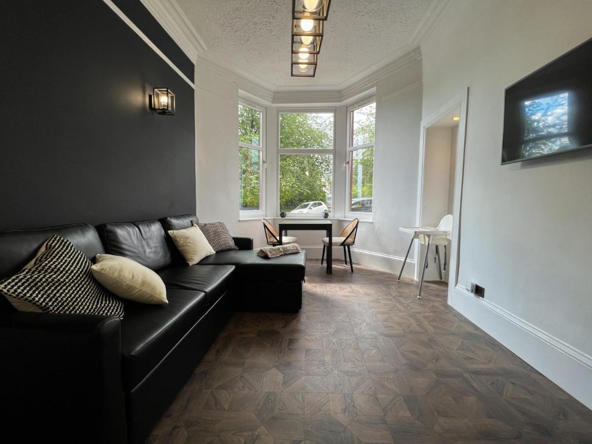グラスゴーModern 1Br West End Flatアパートメント エクステリア 写真